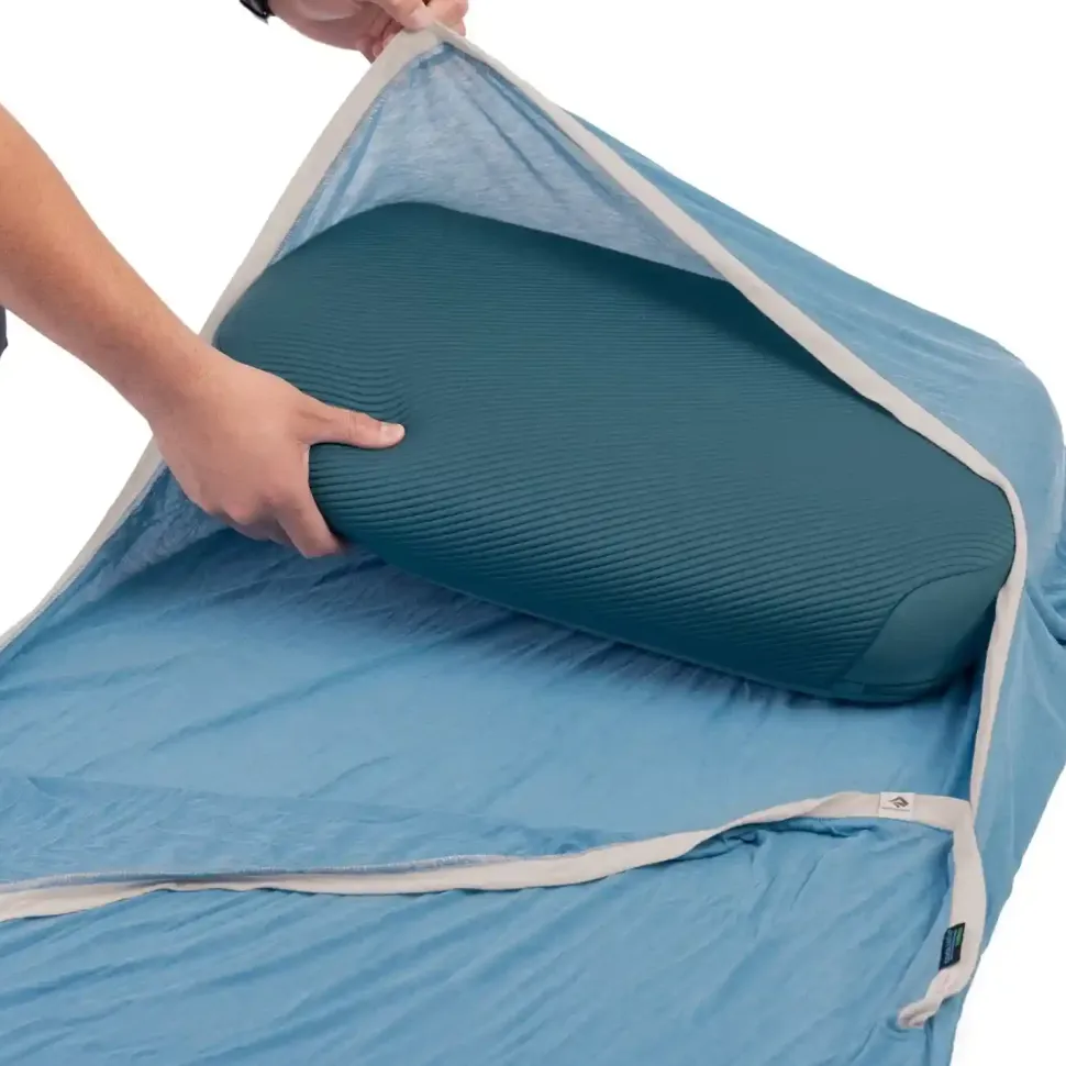 Breeze Lightweight Rect Pillow (mags) - Drap De Sac | Sea To Summit