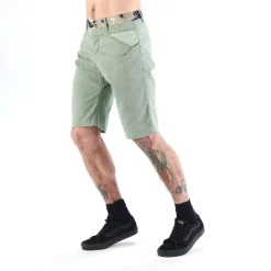 Short Yaniro Amande 2023 - Short | Nograd