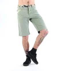 Short Yaniro Amande 2023 - Short | Nograd